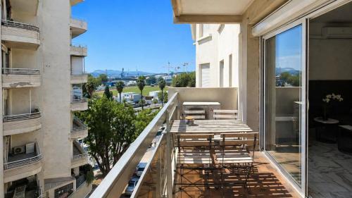 GregBnb - Appartement 1 chambre 31 m2 - Balcon - Clim