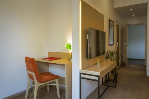 Tripli Hotels Shourya Residency - image 5