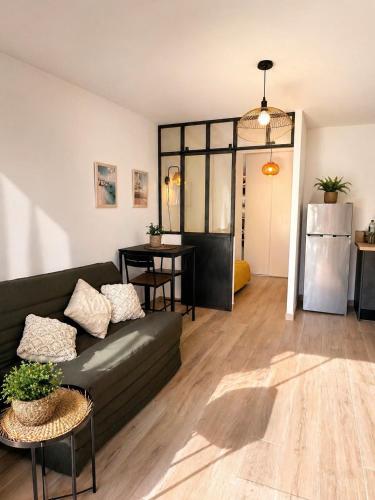 Cocoon élégant - Terrasse, plages à pied et pkg privé