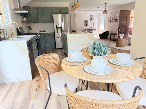 Restaurante, The Nature Stream Lodge in Vestal