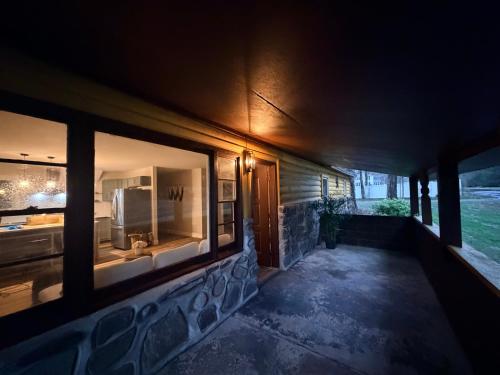 The Nature Stream Lodge in Vestal