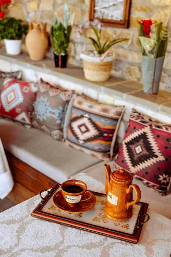 Anhel Hotel – Berat, IA
