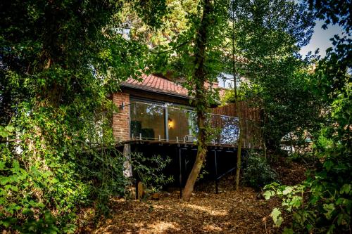 Tawny Lodge – khách sạn tại Holgate