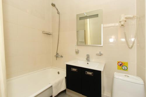 Hotel Druzhba - image 13