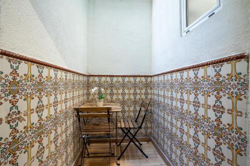 Local House Lisbon - image 42