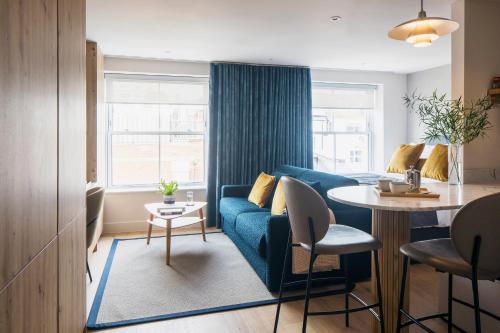 Sigma Plus Regency Square Suites near Brighton Beach - image 3