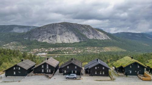 Viesnīcas āriene, Authentic Cabin Life With Løefjell View in Brokke