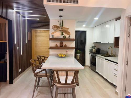 Luxury Penthouse Vistacana in วิลลา เมเลีย