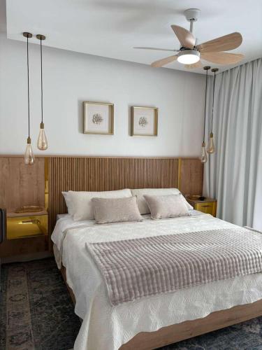 Luxury Penthouse Vistacana in วิลลา เมเลีย
