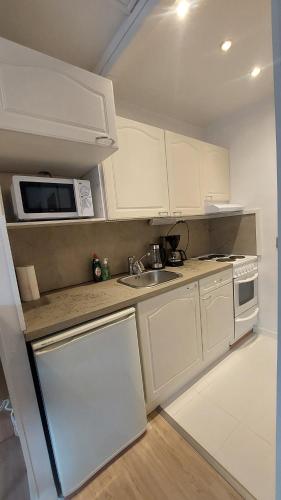Modern studio apartment near the harbor and city center in Lappeenranta