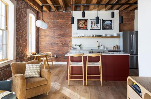 The Evalina Hotel - image 2