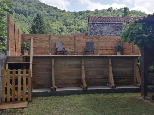Skats, Bel Ostal 4 à 6 personnes (Bel Ostal 4 a 6 personnes) in Loures-Barousse