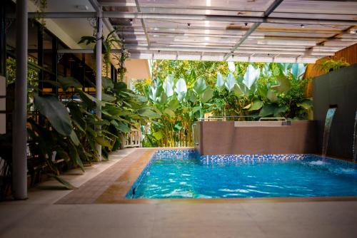 NINE RISE TRAVELLERS INN - 전망