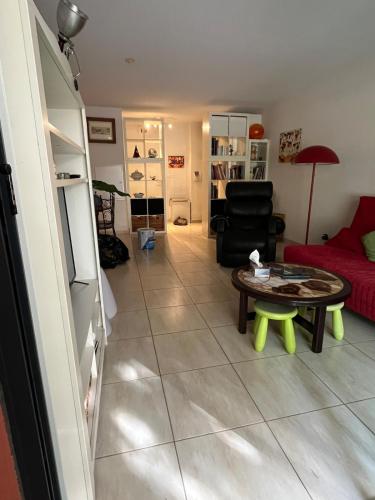Appartement proche des plages avec jardin, garage et climatisation