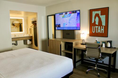 Ramada by Wyndham Cedar City - image 25