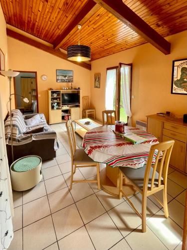 La petite Bodega à Dax, maison indépendante de 36 m2 (La petite Bodega a Dax, maison independante de 36 m2) in Narrosse