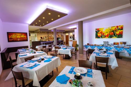 Il Santo - B&B Restaurant & Swimming Pool - Specchia Gallone