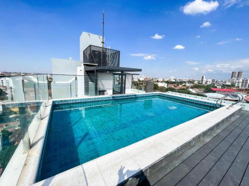 2-bedroom apartment & Free parking in District Municipal 10