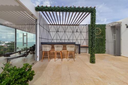 Ocean View Studio near Beach