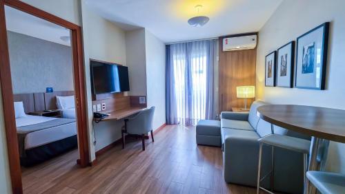2 twin beds