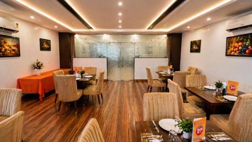 Hotel Kian by JMD Group photo 5