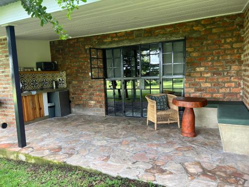 Beautiful Guest Room off The Great North Road, Kabwe - 5 km from Fig Tree Cafe in Ntowololo