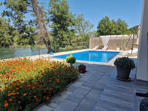 Villa Kaukovic – khách sạn tại Novi Grad