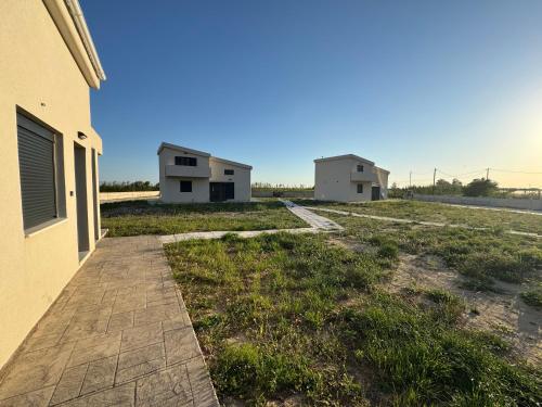 Hotelli välisilme, MareMonti VILLAS in Mesologgi