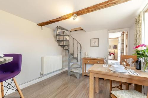 Iekārtas, 1 Bed in Barham oc-ct024 in Barham