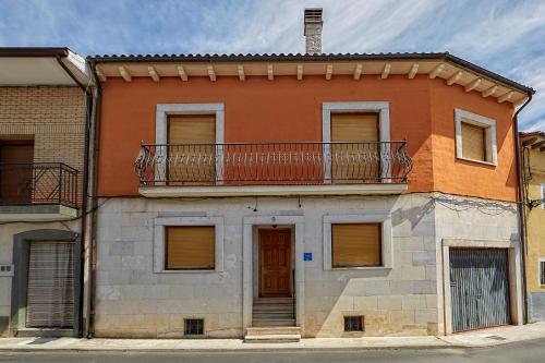 Ieeja, Casa Rural EL COTARRO DE PESQUERA DE DUERO in Peskvera Deduero