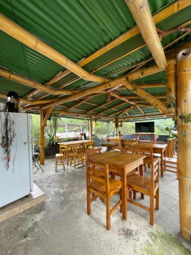 Balkon/terasa, Golden Bird, Mindo in Mindo