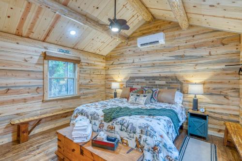 Ultimate River Retreat! Blanco Family Cabin! in Blanco (TX)