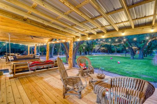 Ultimate River Retreat! Blanco Family Cabin! in Blanco (TX)