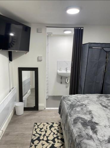 Double room with en-suite in Бесілдон