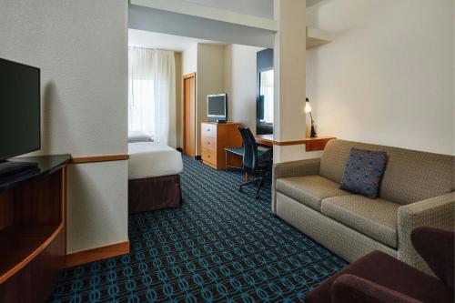 Fairfield Inn and Suites by Marriott Laramie - image 23