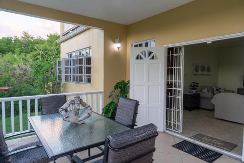 Sundrift Apartments- 2 Bedroom Apt in Anse La Raye