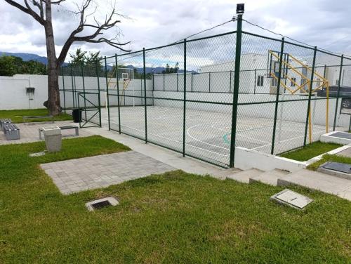 Alojamiento práctico y tranquilo (Alojamiento practico y tranquilo) in Metapan