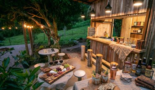A loving farm cabin just for you and your love! in Alto Kaparao