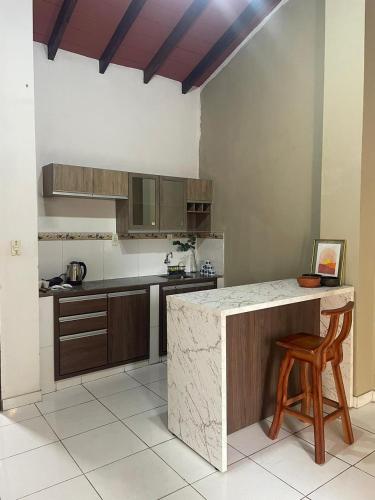Habitación independiente primera planta (Habitacion independiente primera planta) in Luque
