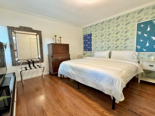 Prime West Los Angeles 4 Bedroom 2 Bathroom House, Los Angeles (fotografie 2)