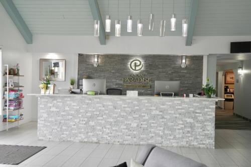 Ocean Paradise Hotel and Resort in 洋濱市