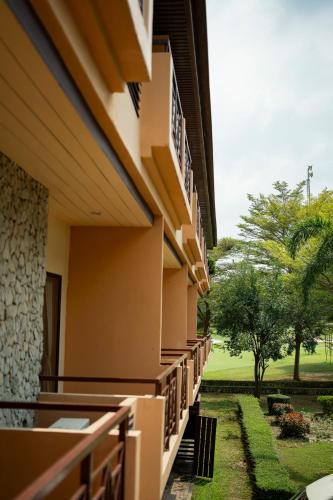 Balcony/terrace, Rayong Royal Residence in Ban Chang