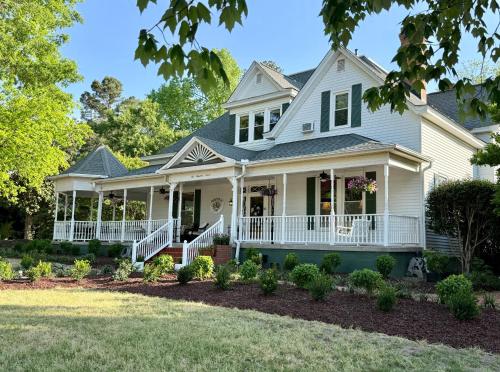 Magnolia Inn in Clayton (NC)