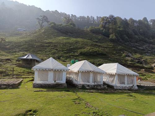 Pacific Camp Chopta in Baniyakund
