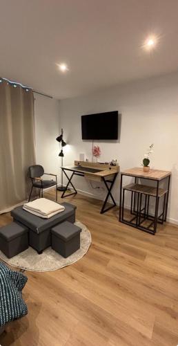 studio gray centre parking WiFi confort - Location saisonnière - Gray