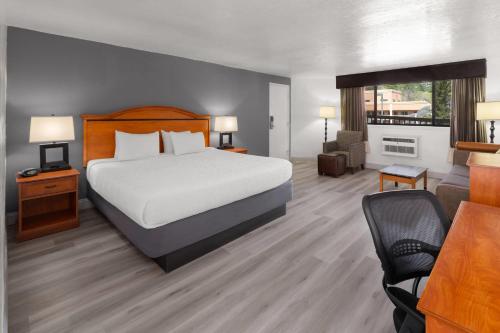 Baymont by Wyndham Durango in Durango City Center
