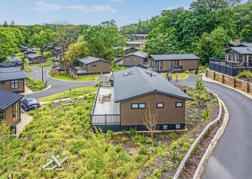 Hotellet från utsidan, Woodside Bay Lodge Retreat in Wootton Bridge