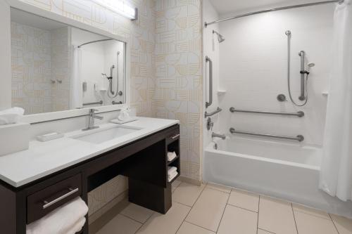 Home2 Suites By Hilton Meridian - image 20