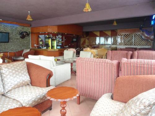 Pub/Lounge, Seasons Elementaita Country Lodge in Lake Elementaita