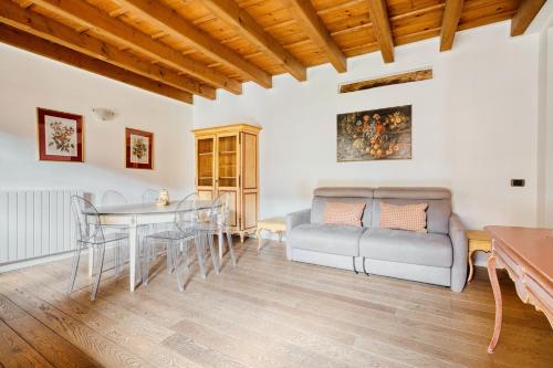 EASYLIFE - Como - Cinque Giornate 46 - Lago di Como